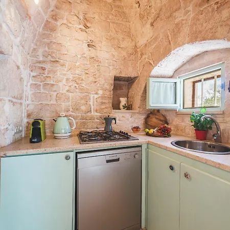 Authentic Trullo With Private Pool In Alberobello, Pet Friendly Villa Alberobello